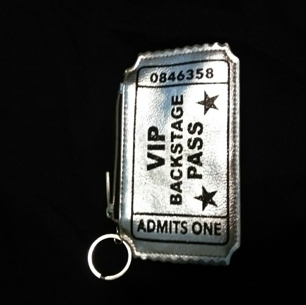 Coin pouch